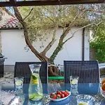 Dani 别墅 Režanci